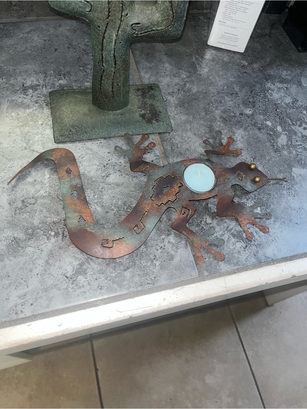 Patina Metal Gecko Tealight Holder - Green/Brown
